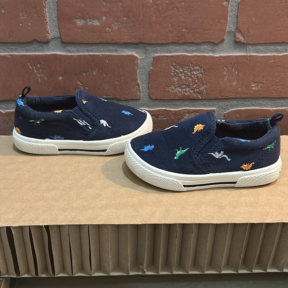 Carter’s boys navy blue,multi-color dinosaur slip on sneaker size 6 toddler - Picture 5 of 5